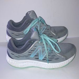 2 for $40 NEW BALANCE Shoes W420v3 Running Shoes Women’s Size 9